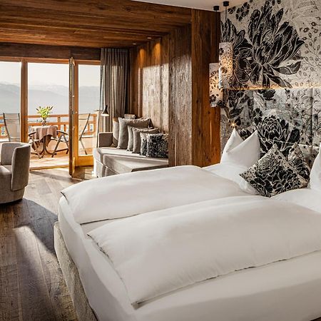 Sonnenberg Panorama Dolomites Wellbeing Hotel Maranza Luaran gambar