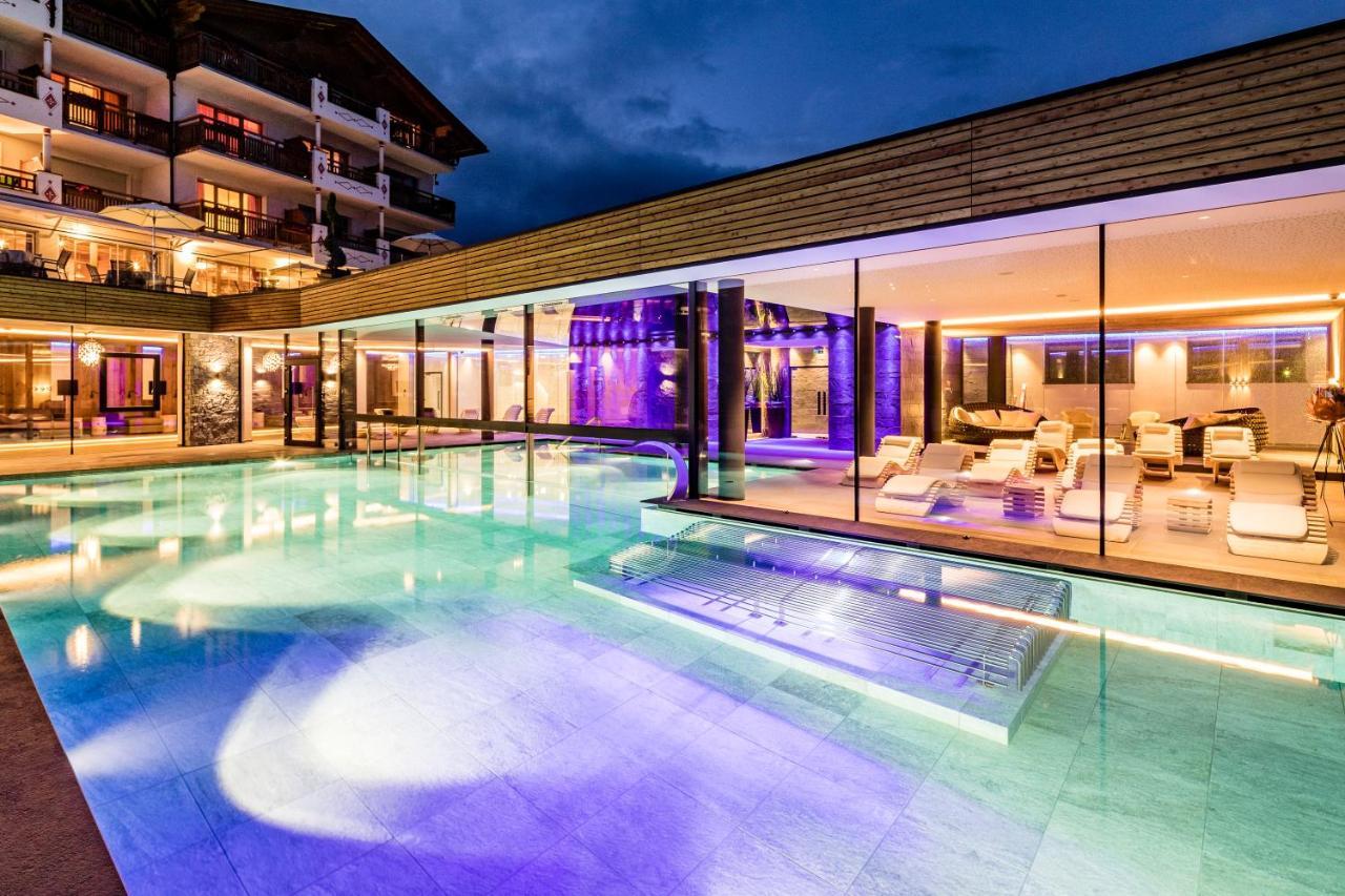 Sonnenberg Panorama Dolomites Wellbeing Hotel Maranza Luaran gambar