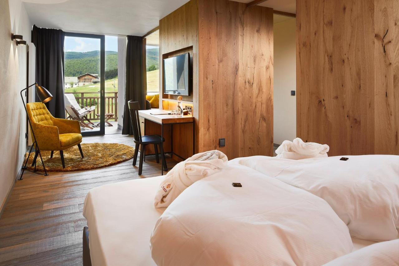 Sonnenberg Panorama Dolomites Wellbeing Hotel Maranza Luaran gambar